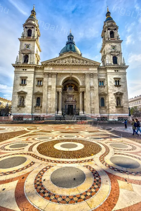 Budapest, V. kerület — Üzlethelyiség (#10825129)
