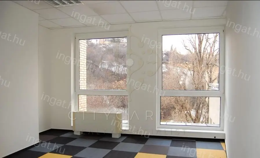 A Montevideo Office Park a Rózsadomb lábánál,kínál minőségi irodahelyiségeket.