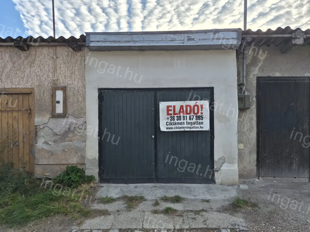 Garázs eladó