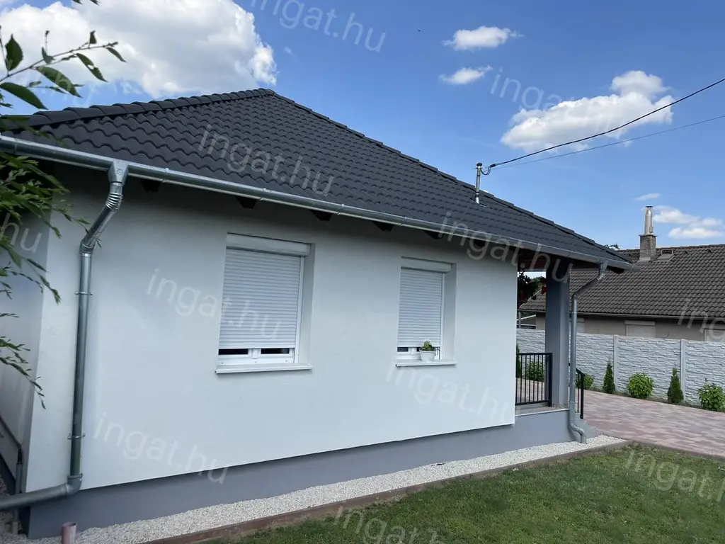 Erdőkertes — Családi ház (#2517770)