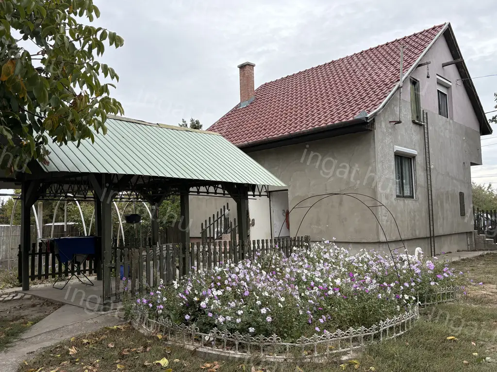 Hitelezhető ház Felsőszéktón