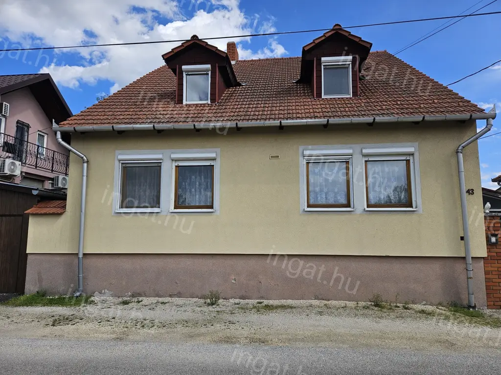 Pápa — Ház (#352576)