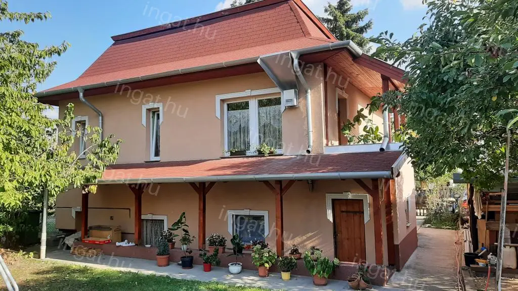 Eladó ház Budapest Dallamos utca 105 m2 ref:H672