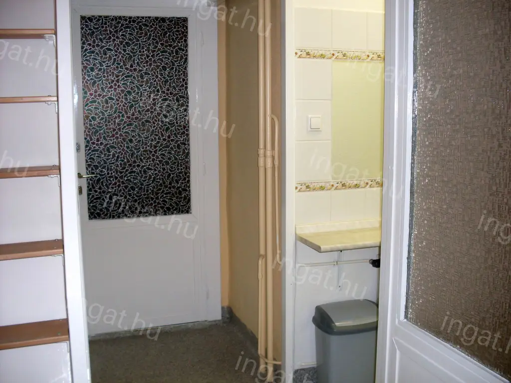 Kiadó lakás Budapest Veres Pálné utca f.sz. 60m2 ref:11807