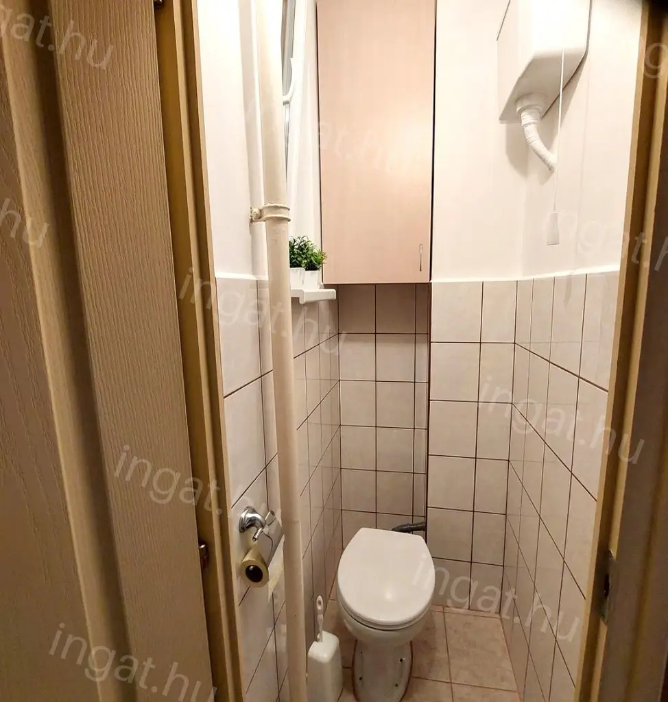 Kiadó lakás Budapest Tátra utca IV. emelet 27m2 ref:11914