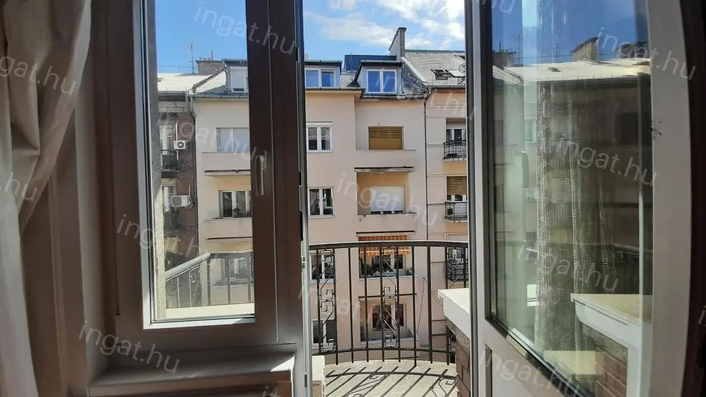 Kiadó lakás Budapest Tátra utca III. emelet 55m2 ref:12846